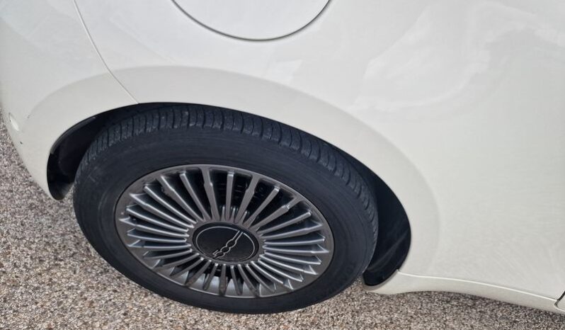 FIAT – 500e – 500e 42 kWh Icon pieno
