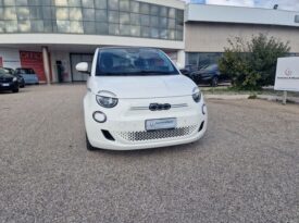 FIAT – 500e – 500e 42 kWh Icon