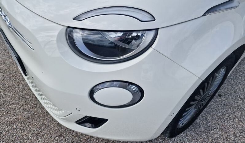FIAT – 500e – 500e 42 kWh Icon pieno