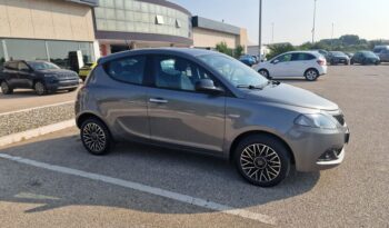 LANCIA – Ypsilon 1.0 firefly hybrid Platino s&s 70cv pieno