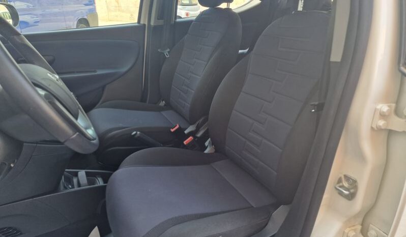 LANCIA – Ypsilon 1.0 firefly hybrid Platino s&s 70cv pieno