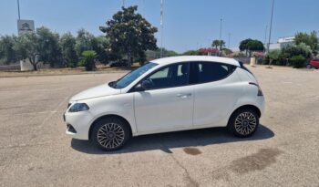 LANCIA – Ypsilon 1.0 firefly hybrid Platino s&s 70cv pieno
