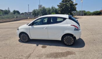 LANCIA – Ypsilon 1.0 firefly hybrid Platino s&s 70cv pieno