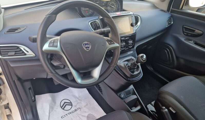LANCIA – Ypsilon 1.0 firefly hybrid Platino s&s 70cv pieno