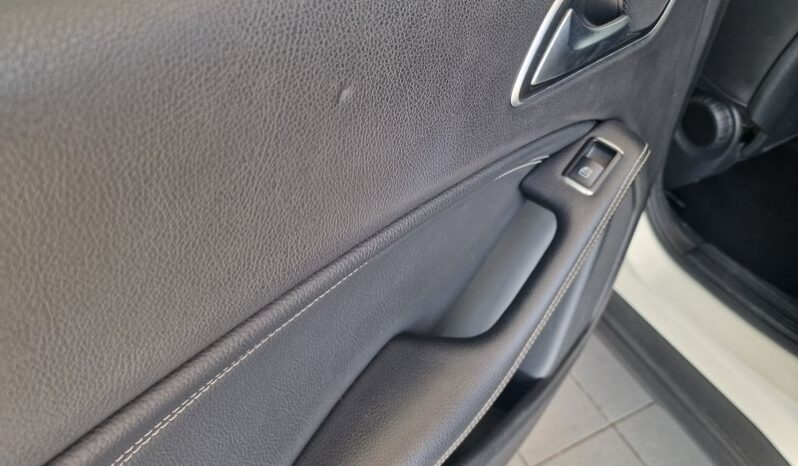 Mercedes – GLA 180 d Sport auto pieno
