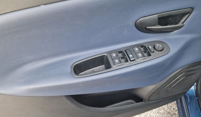 LANCIA – Ypsilon 1.0 firefly hybrid Platino s&s 70cv pieno