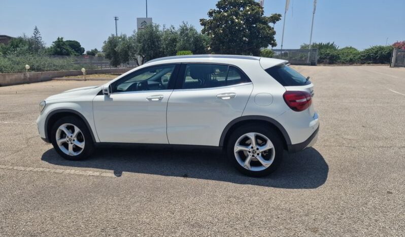 Mercedes – GLA 180 d Sport auto pieno