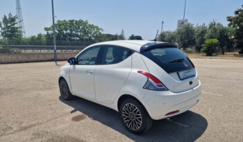 LANCIA – Ypsilon 1.0 firefly hybrid Platino s&s 70cv pieno