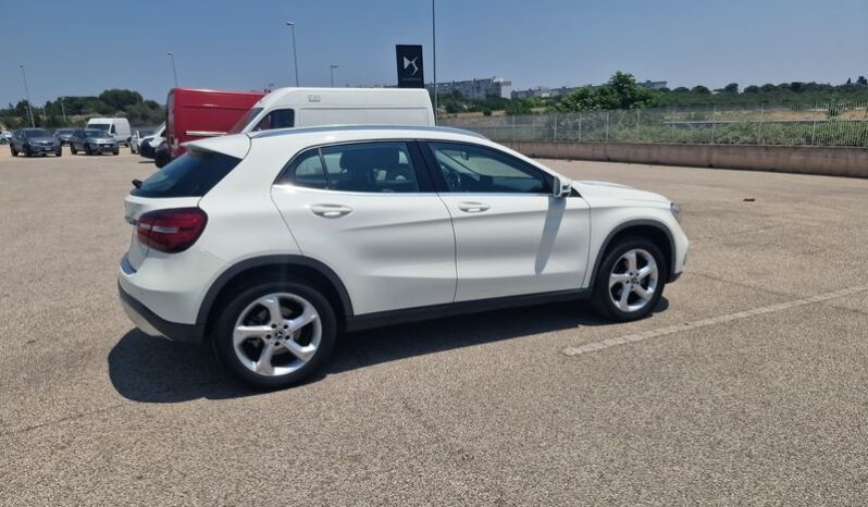 Mercedes – GLA 180 d Sport auto pieno