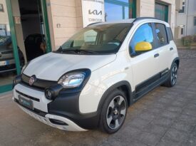 FIAT – Pandina Cross 1.0 firefly hybrid s&s 70cv