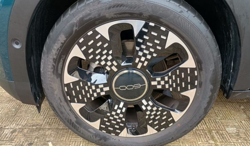 FIAT – 600 1.2 hybrid La Prima 110cv auto pieno